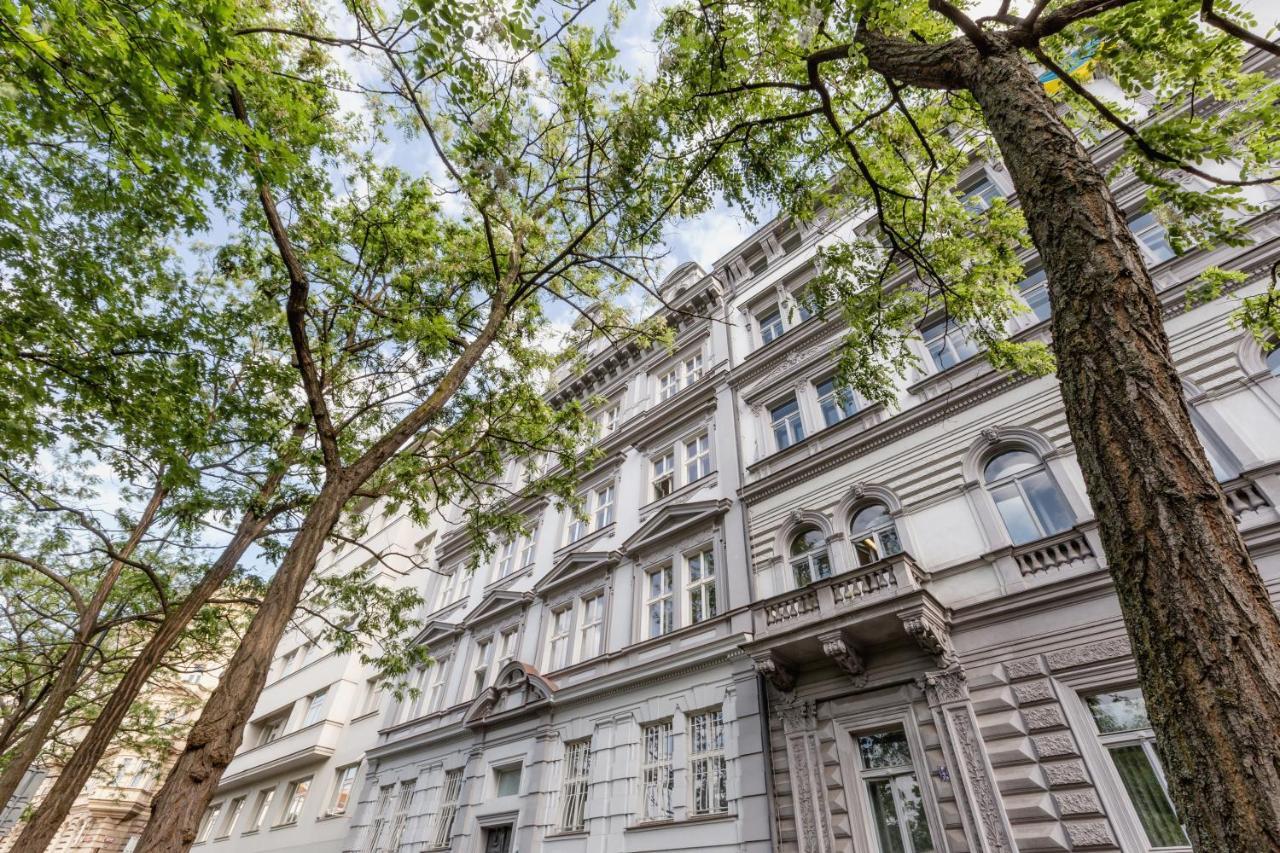 Turnkey I National Museum Apartments Praha Bagian luar foto